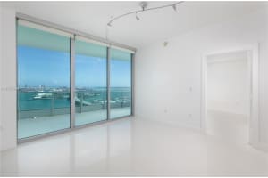 900 Biscayne Bay, 900 Biscayne Blvd APT 3203, Miami, FL 33132, Sold 05/01/23