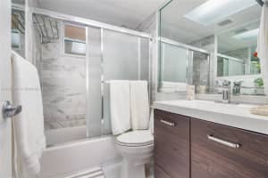 949 Pennsylvania Ave APT 308, Miami Beach, FL 33139, Sold 05/01/23