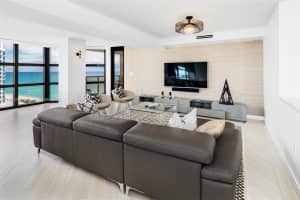 6423 Collins Ave Apt 1610, Miami Beach, FL 33141, Sold 01/22/24