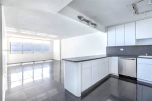 6039 Collins Ave APT 910, Miami Beach, FL 33140, Sold 12/08/23