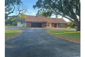 11050 SW 42nd Ct, Davie, FL 33328, Sold 05/04/23