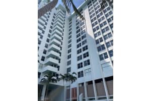 2899 Collins Ave, Miami, FL 33140, Sold 04/26/23