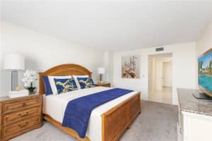 2401 S Ocean Dr APT 806, Hollywood, FL 33019, Sold 12/15/23