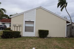 21296 NE 8th Pl, Miami, FL 33179, Sold 05/01/23