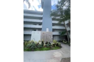8205 SW 152nd Ave, Miami, FL 33193, Sold 04/04/23