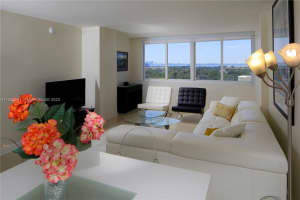 5005 Collins Ave, Miami Beach, FL 33140, Sold 04/18/23