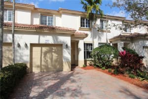 7925 NW 20th St, Hollywood, FL 33024, Sold 06/05/23