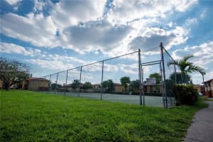 10841 NW 7th St, Miami, FL 33172, Sold 04/25/23