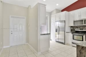 2740 E Aragon Blvd, Sunrise, FL 33313, Sold 04/28/23