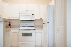 4700 SW 160th Ave APT 421, Miramar, FL 33027, Sold 07/28/23