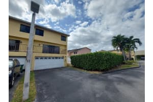 8689 SW 154th Cir Pl, Miami, FL 33193, Sold 03/30/23