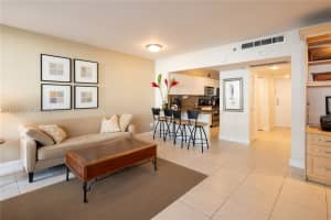 100 Lincoln Rd #504, Miami Beach, FL 33139, Sold 06/06/23