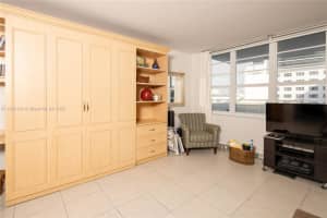 100 Lincoln Rd #504, Miami Beach, FL 33139, Sold 06/06/23