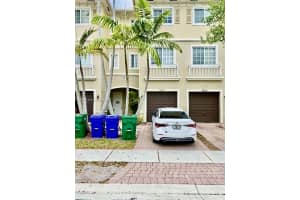 2612 SW 81st Terrace, Miramar, FL 33025, Sold 04/19/23