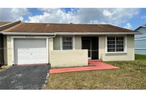5526 Lakewood Cir S, Margate, FL 33063, Sold 06/08/23