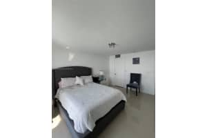 7928 West Dr APT 908, North Bay Village, FL 33141, Sold 06/15/23