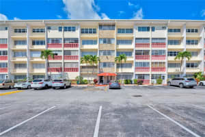 215 SE 3rd Ave #303d, Hallandale Beach, FL 33009, Sold 08/25/23