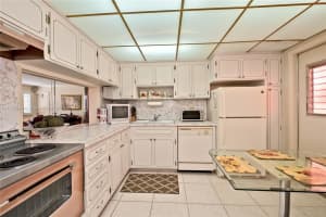 215 SE 3rd Ave #303d, Hallandale Beach, FL 33009, Sold 08/25/23
