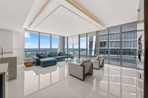 900 Biscayne Bay, 900 Biscayne Blvd APT 6109, Miami, FL 33132, Sold 06/16/23