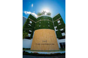 16385 Biscayne Blvd Unit 2101, Aventura, FL 33160, Sold 07/03/23