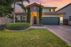 15446 SW 117th Ln, Miami, FL 33196, Sold 05/01/23