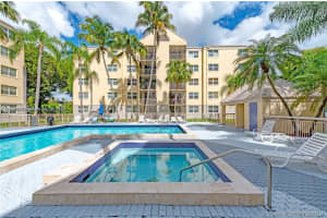 8160 Geneva Ct, Doral, FL 33166, Sold 05/11/23