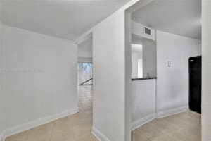 4205 N University Dr APT 303, Sunrise, FL 33351, Sold 07/19/23