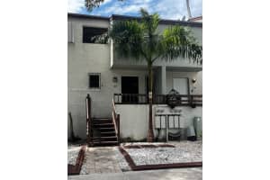 1901 NW S River Dr, Miami, FL 33125, Sold 05/11/23