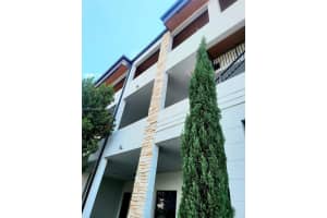 8015 NW 104th Ave, Doral, FL 33178, Sold 04/21/23