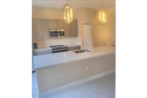 8015 NW 104th Ave, Doral, FL 33178, Sold 04/21/23