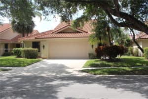 2830 Gettysburg Ln, West Palm Beach, FL 33409, Sold 10/16/23