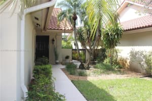 2830 Gettysburg Ln, West Palm Beach, FL 33409, Sold 10/16/23