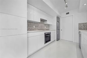 6917 Collins Ave APT 720, Miami Beach, FL 33141, Sold 06/09/23