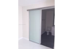 900 Biscayne Bay, 900 Biscayne Blvd APT 4810, Miami, FL 33132, Sold 09/25/23