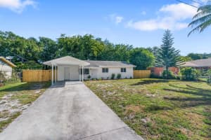 611 Davis Rd, Delray Beach, FL 33445, Sold 05/12/23
