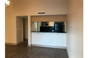 8340 SW 3rd Ct, Pembroke Pines, FL 33025, Sold 05/08/23