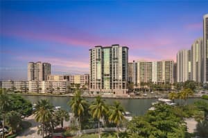 100 Bayview Dr APT 504, Sunny Isles Beach, FL 33160, Sold 08/01/23