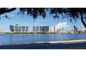 3255 Ne 184th St 12406, Aventura