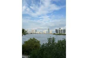 3255 NE 184th St, Aventura, FL 33160, - MLS#A11360812