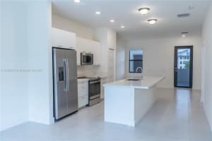 7915 NW 104th Ave, Doral, FL 33178, Sold 05/15/23