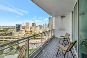 90 SW 3rd St APT 3108, Miami, FL 33130, Sold 06/20/23
