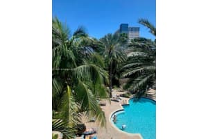 720 S Sapodilla Ave, West Palm Beach, FL 33401, Sold 04/19/23
