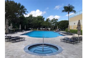 17050 N Bay Rd APT 807, Sunny Isles Beach, FL 33160, - MLS#A11360913