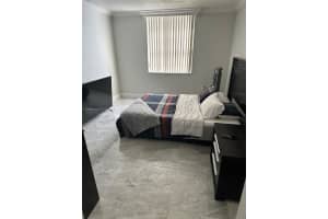 9440 Fontainebleau Blvd, Miami, FL 33172, Sold 05/05/23