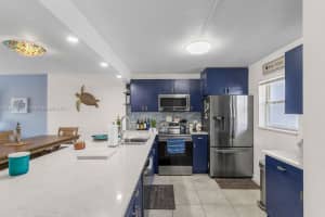 314 SE 10th St APT 203, Dania Beach, FL 33004, Sold 09/14/23