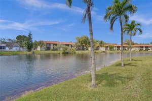217 W Riverbend Dr, Sunrise, FL 33326, Sold 04/28/23
