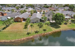217 W Riverbend Dr, Sunrise, FL 33326, Sold 04/28/23