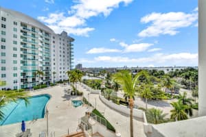 7900 Harbor Island Dr APT 823, North Bay Village, FL 33141, Sold 05/31/23