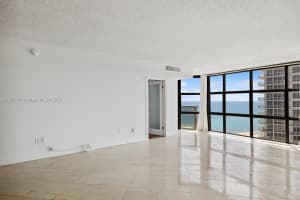 6423 Collins Ave, Miami, FL 33141, Sold 05/05/23