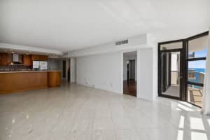 6423 Collins Ave, Miami, FL 33141, Sold 05/05/23